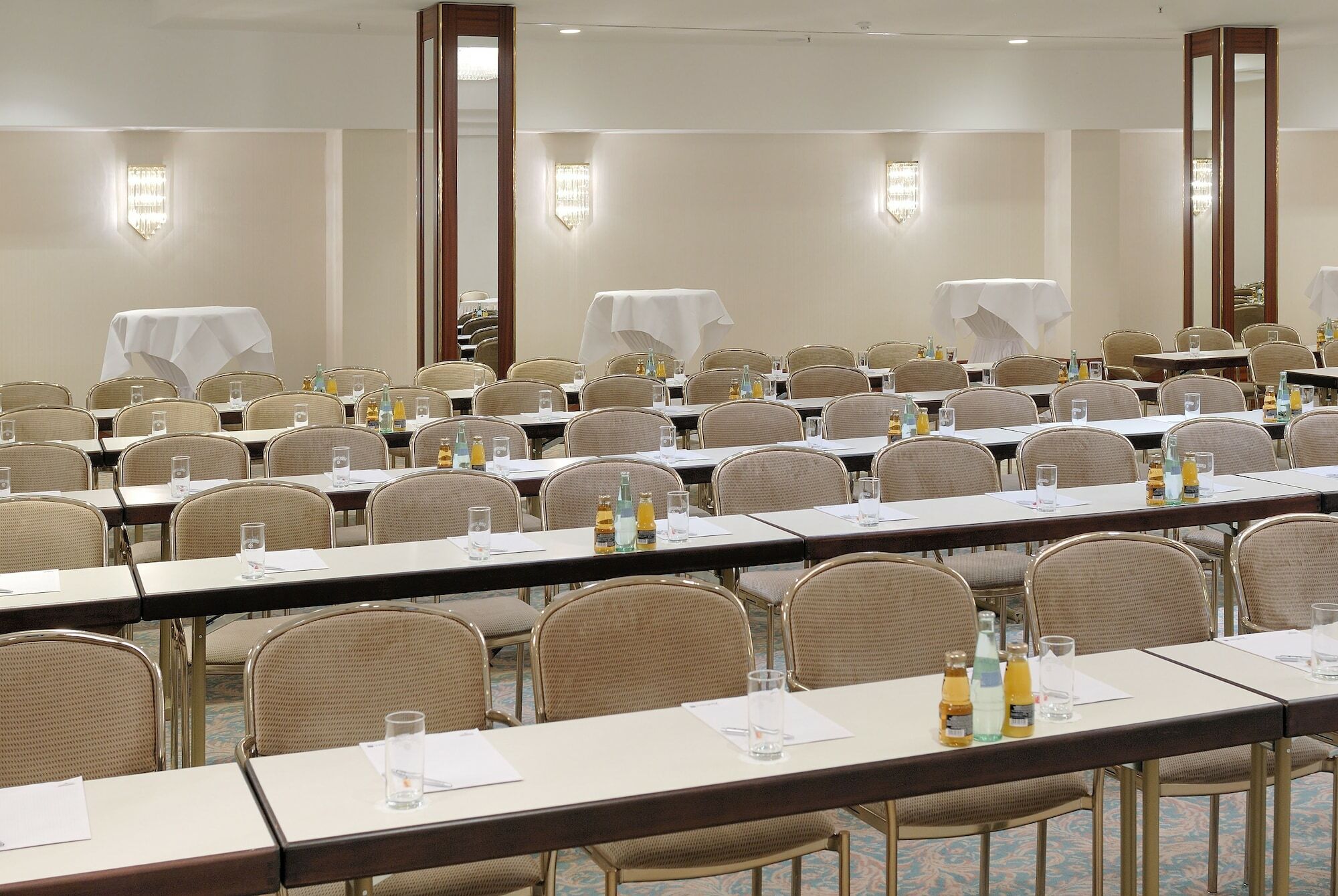 Radisson Blu Hotel Cottbus Bagian luar foto
