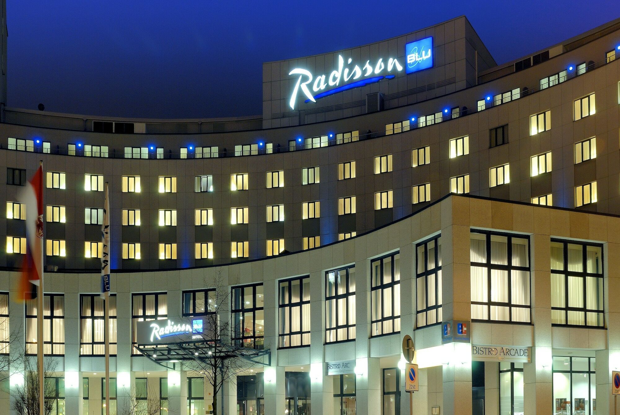 Radisson Blu Hotel Cottbus Bagian luar foto